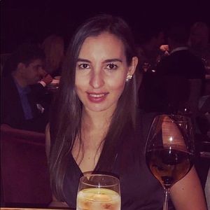 Meet your Posher, Ralitsa